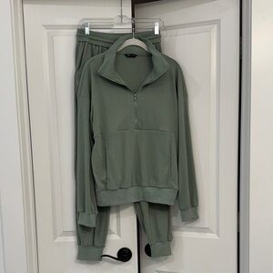 Green Quarter-Zip Tracksuit Set